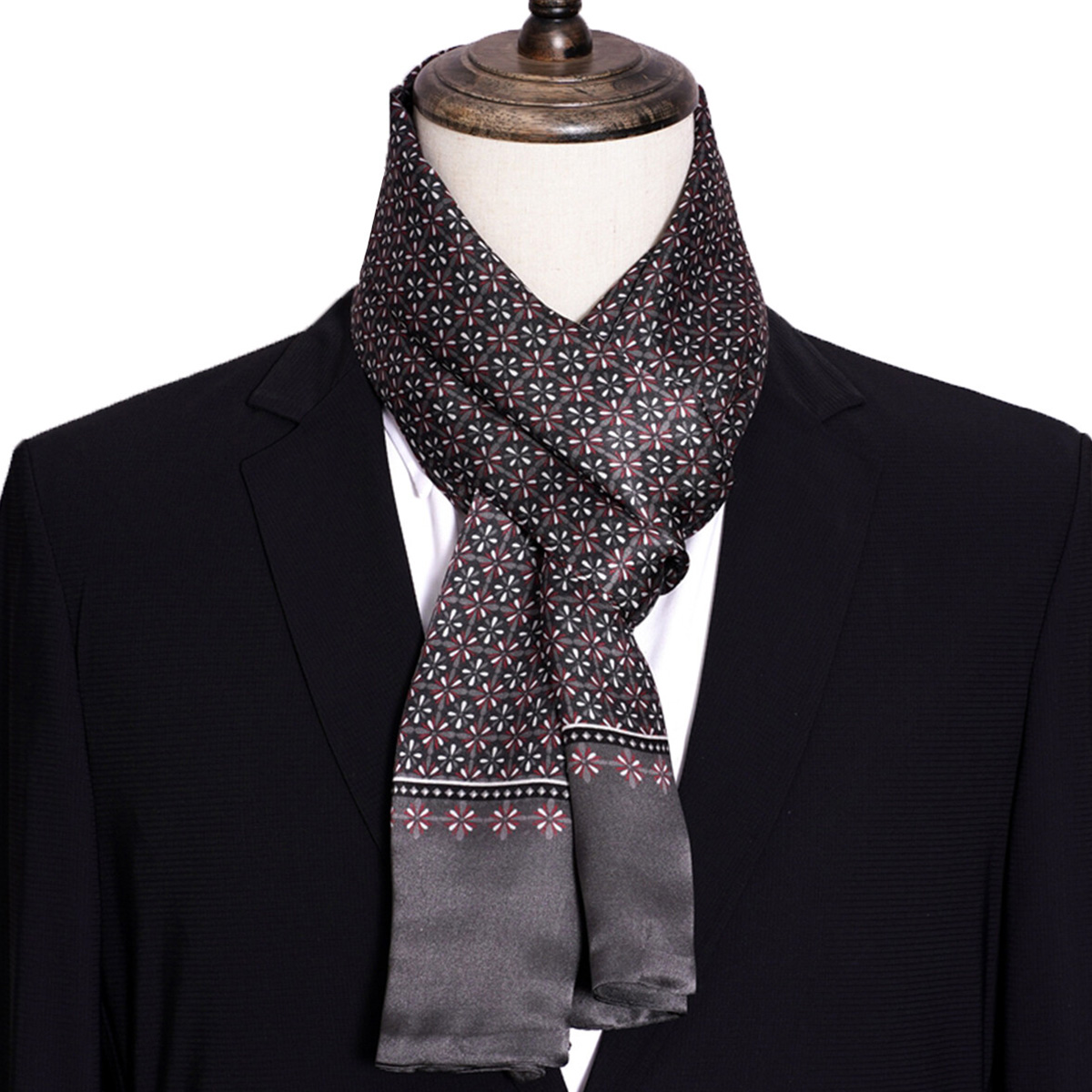 New Men's Stripe Silk Scarf Ho - огляд і ціна Travel Accessories For Men
