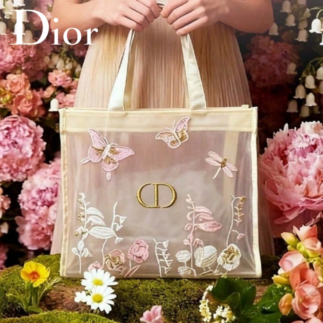 Christian Dior Dior’s Bag Luxu - огляд і ціна Travel Accessories Toiletries