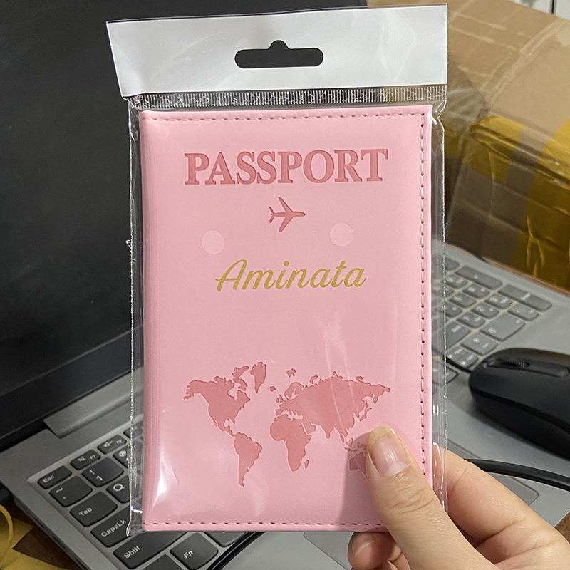 Custom Gold Color Name on Pass - огляд і ціна Travel Accessories Personalised