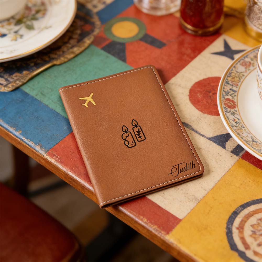 1pc Personalized Name Passport - огляд і ціна Travel Accessories Meaning