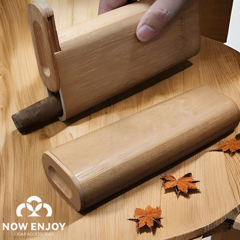 Portable Cigar Case Natural Ce - огляд і ціна Travel Accessories